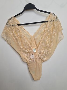 Clo Intimo Lace Trim Sheer Bodysuit Yellow NWT Small